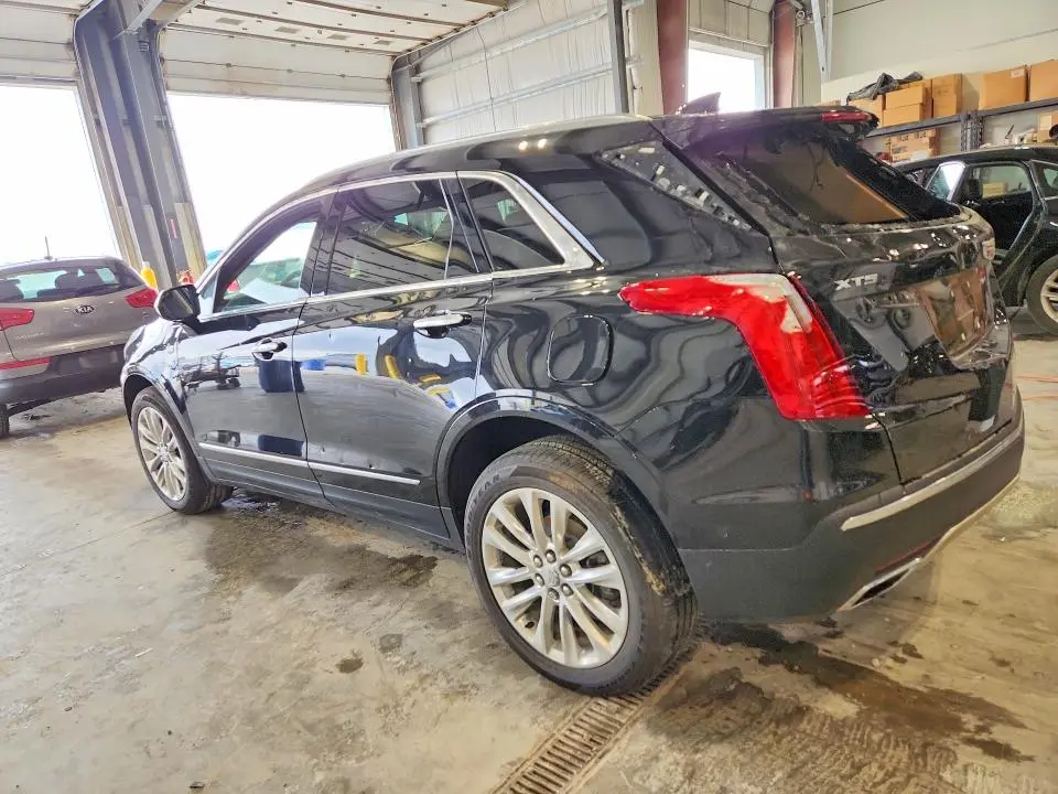 2017 CADILLAC XT5 PLATINUM  