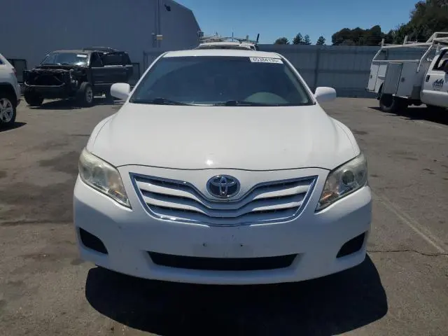 2010 TOYOTA CAMRY SE  