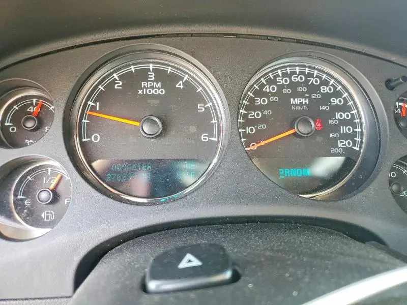 2013 CHEVROLET SUBURBAN K1500 LT  
