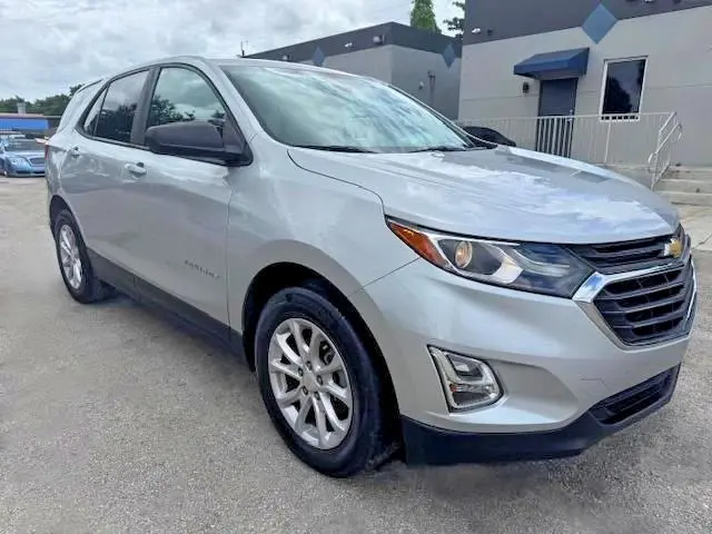 2020 CHEVROLET EQUINOX LS  