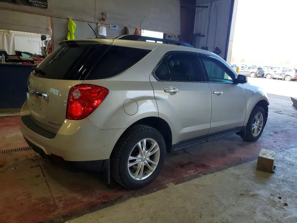 2015 CHEVROLET EQUINOX LT  