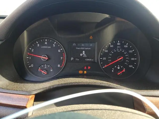 2017 KIA CADENZA PREMIUM