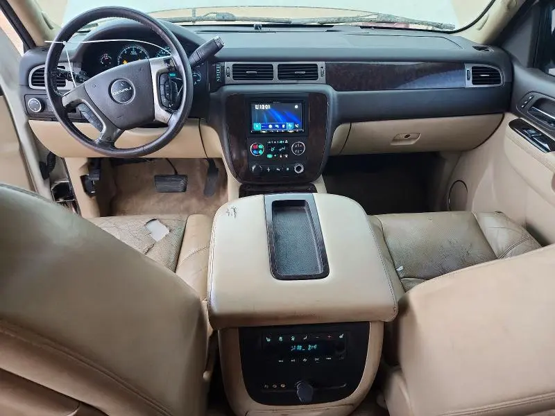 2011 GMC YUKON DENALI  