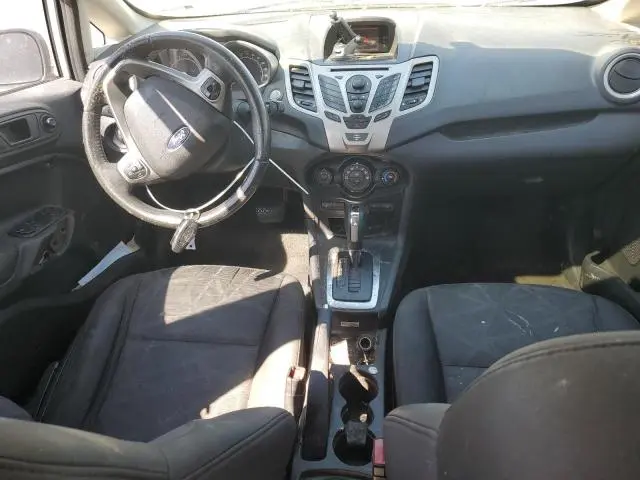 2011 FORD FIESTA SES  