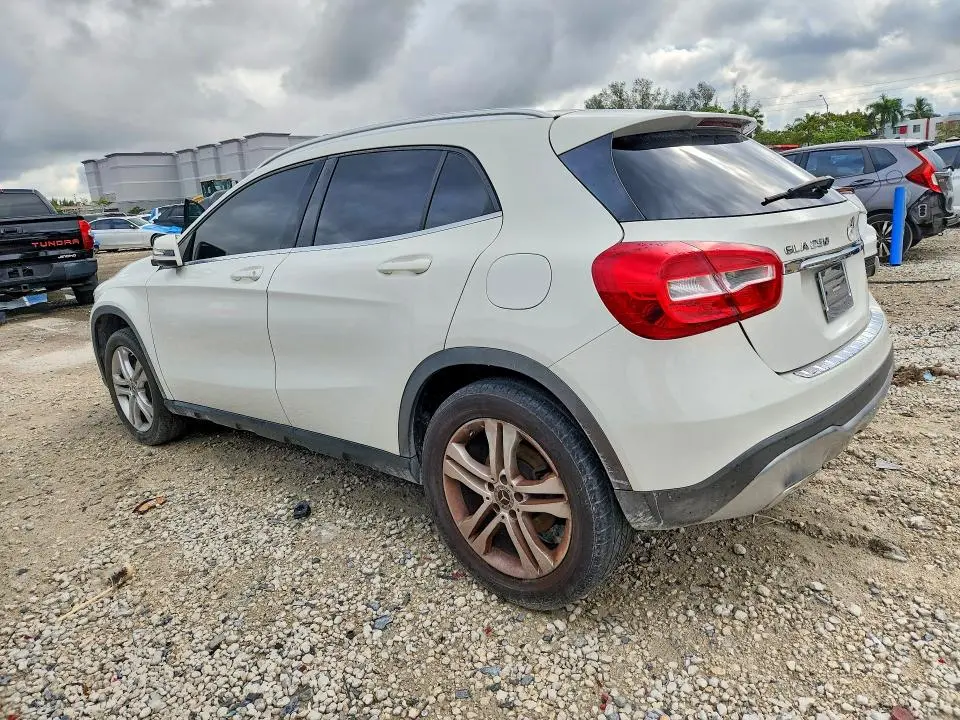 2018 MERCEDES-BENZ GLA 250  
