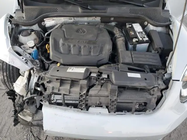 2019 VOLKSWAGEN BEETLE SE  