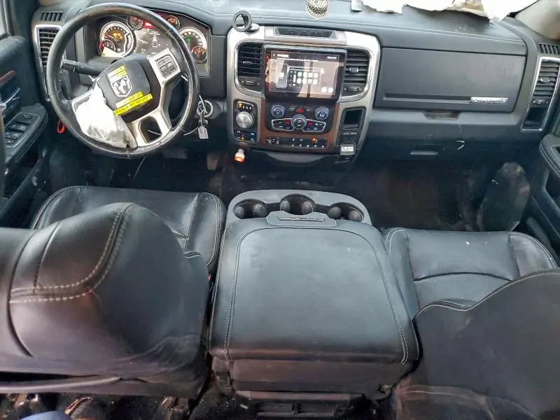 2016 RAM 1500 LARAMIE  