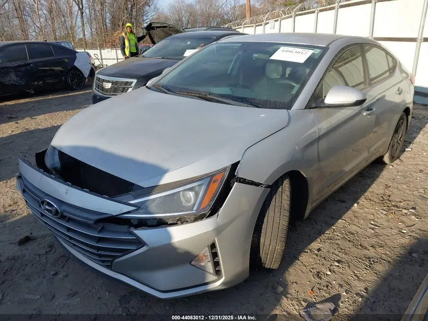 2020 HYUNDAI ELANTRA SEL