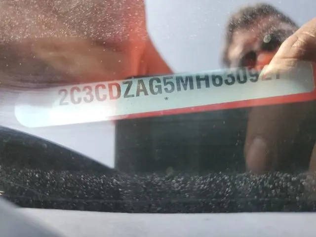 2021 DODGE CHALLENGER SXT  