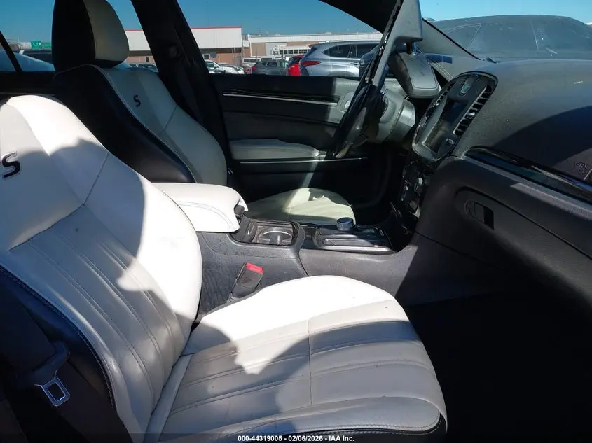 2017 CHRYSLER 300 300S AWD