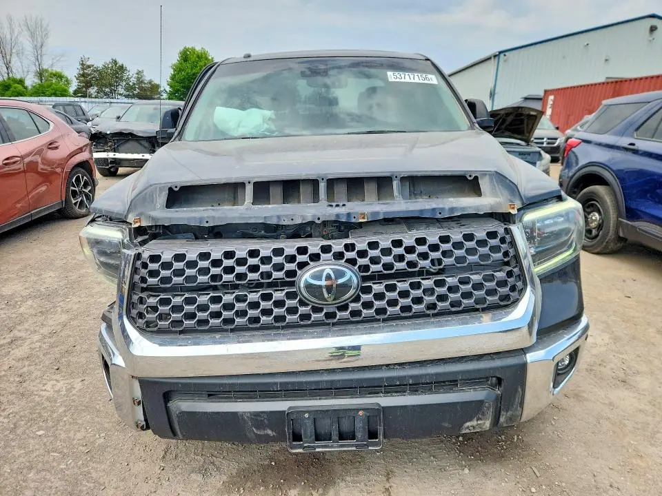 2018 TOYOTA TUNDRA CREWMAX SR5  