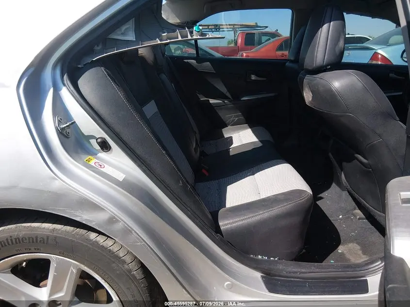 2013 TOYOTA CAMRY SE