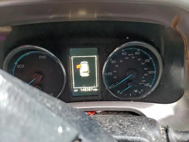 2018 TOYOTA RAV4 HV LE  