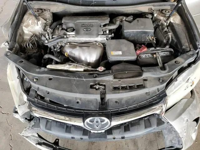 2016 TOYOTA CAMRY LE  