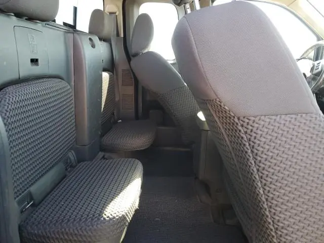 2017 NISSAN FRONTIER   