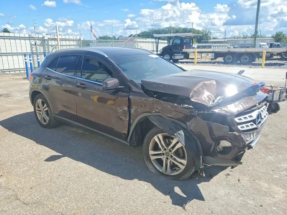 2018 MERCEDES-BENZ GLA 250  