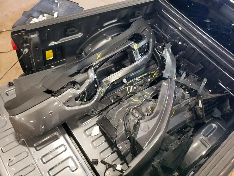 2023 FORD F150 LIGHTNING PRO  