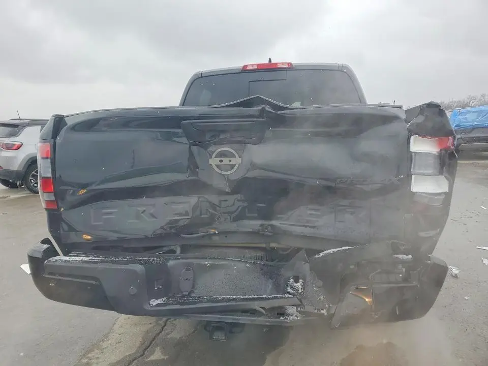 2024 NISSAN FRONTIER S  