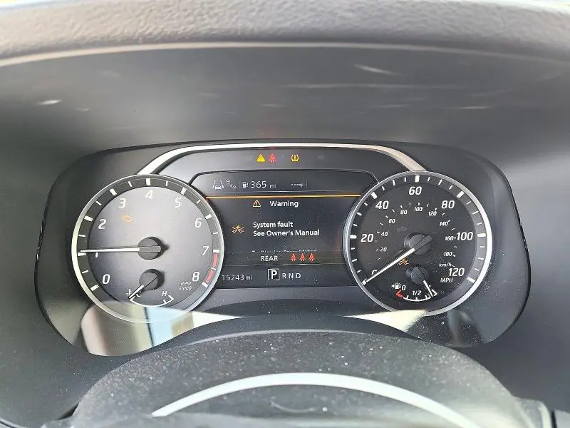 2024 NISSAN FRONTIER SV  
