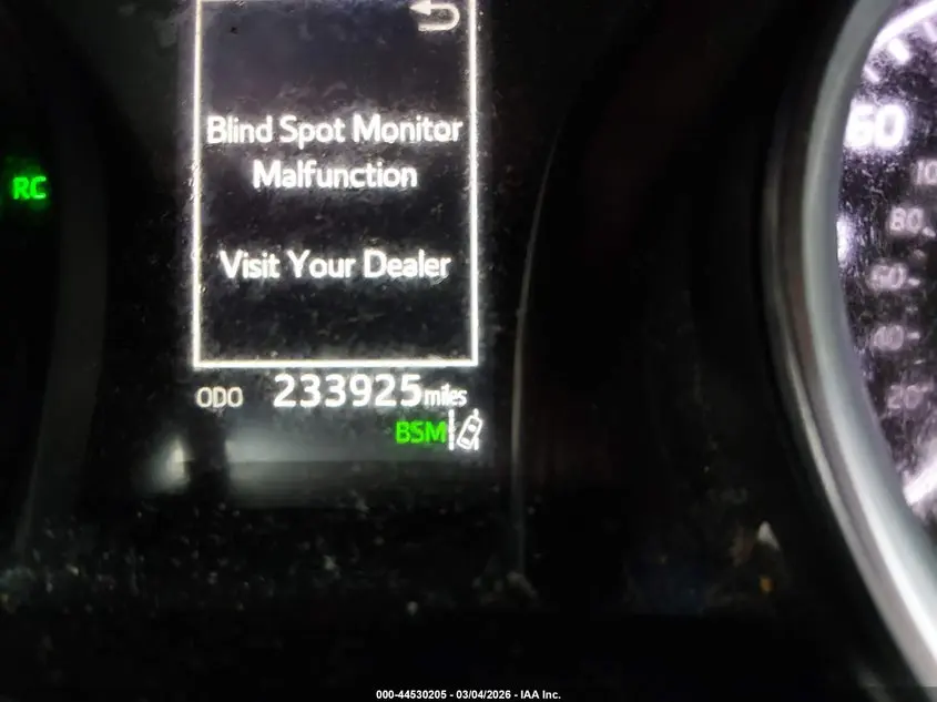 2018 TOYOTA CAMRY LE