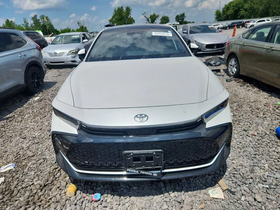 2023 TOYOTA CROWN LIMITED  