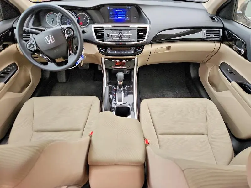 2017 HONDA ACCORD LX  