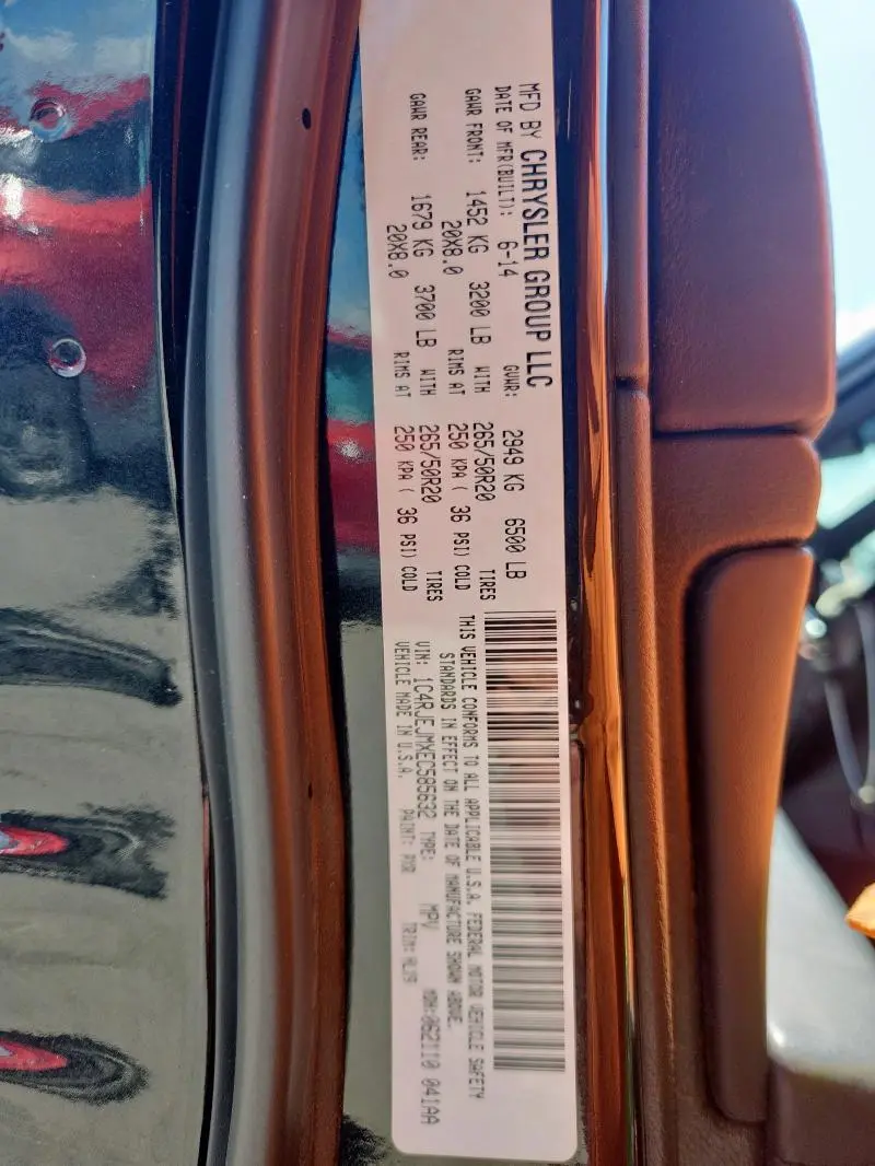 2014 JEEP GRAND CHEROKEE SUMMIT  