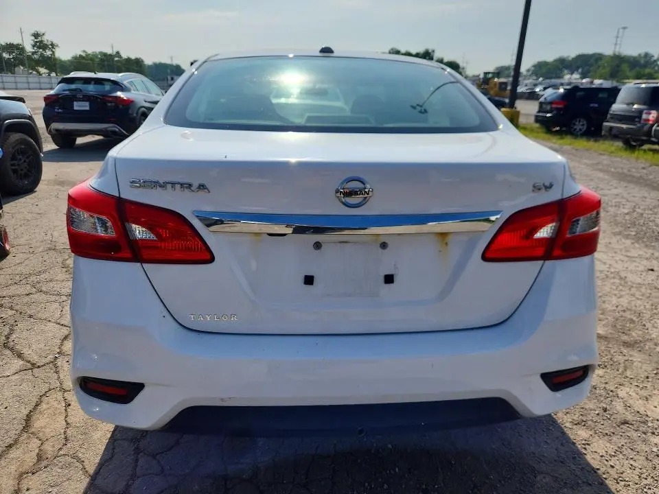 2019 NISSAN SENTRA SV  