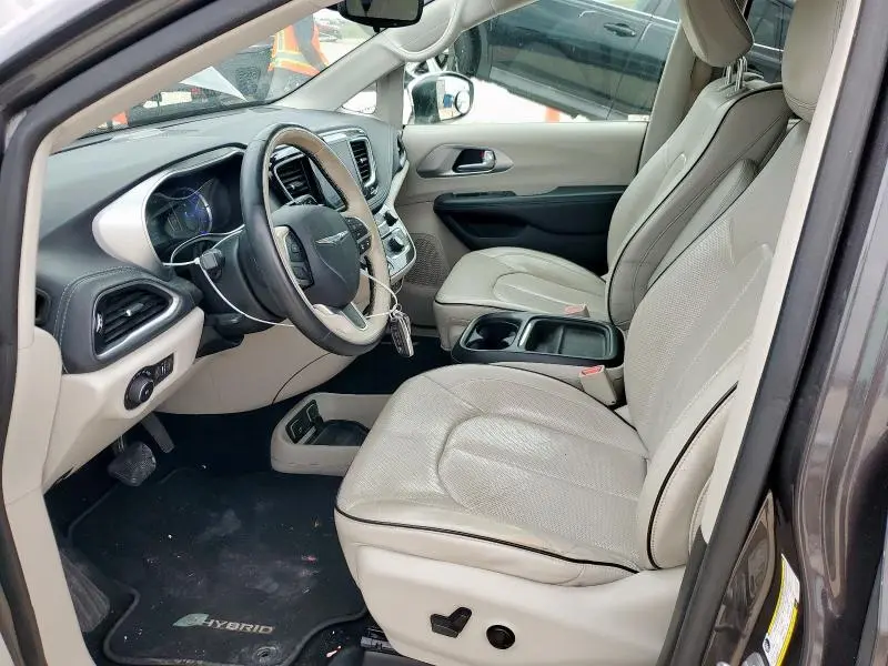 2017 CHRYSLER PACIFICA EHYBRID PLATINUM  