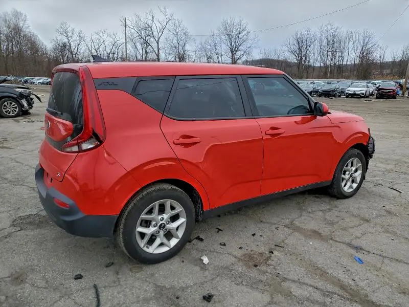 2021 KIA SOUL LX  