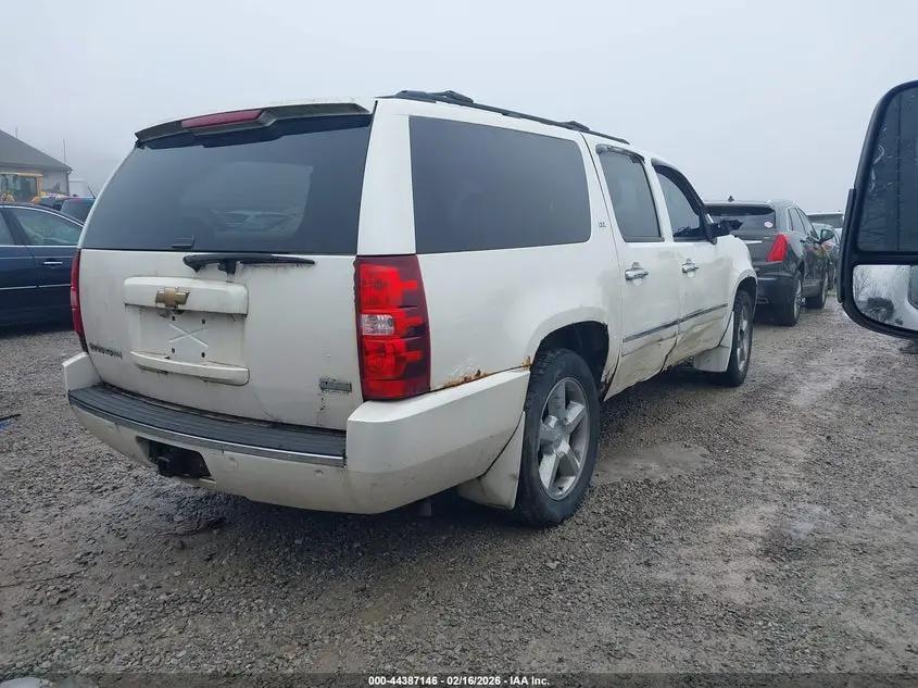 2011 CHEVROLET SUBURBAN 1500 LTZ