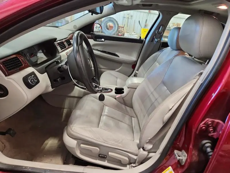 2010 CHEVROLET IMPALA LT  