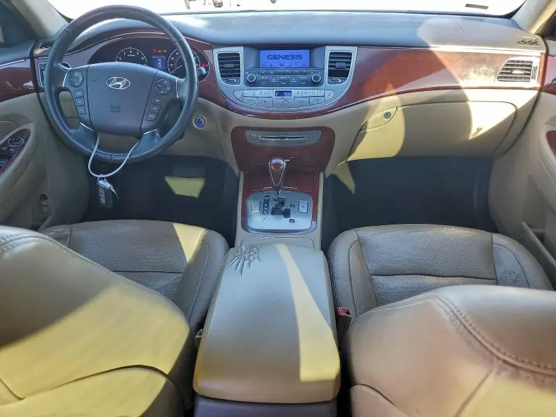 2013 HYUNDAI GENESIS 3.8L  