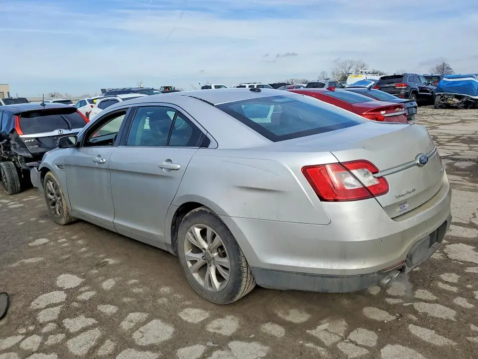2011 FORD TAURUS SEL  