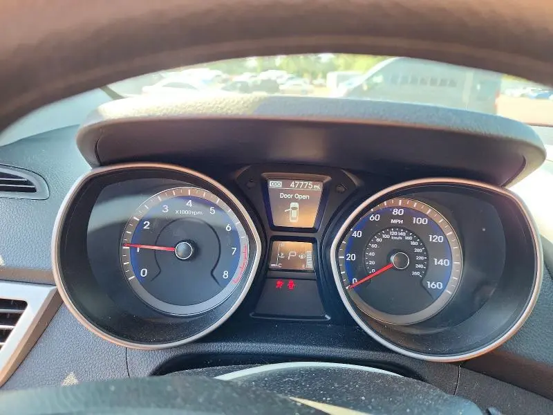 2014 HYUNDAI ELANTRA GT BASE  