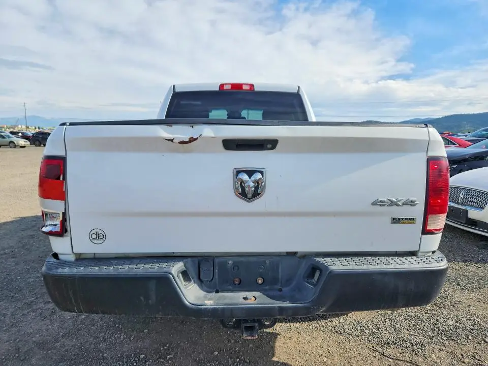 2015 RAM 1500 ST  