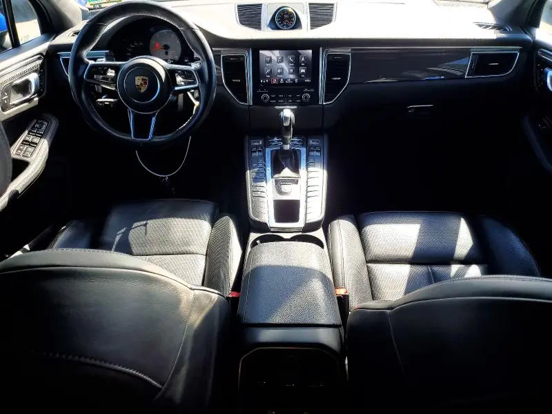 2017 PORSCHE MACAN S  