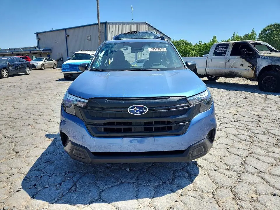 2025 SUBARU FORESTER   