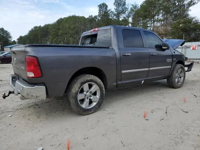 2016 RAM 1500 SLT