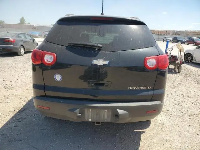 2011 CHEVROLET TRAVERSE LT  