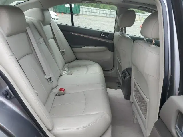 2011 INFINITI G37