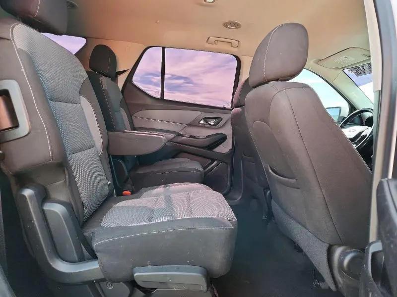 2019 CHEVROLET TRAVERSE LT  