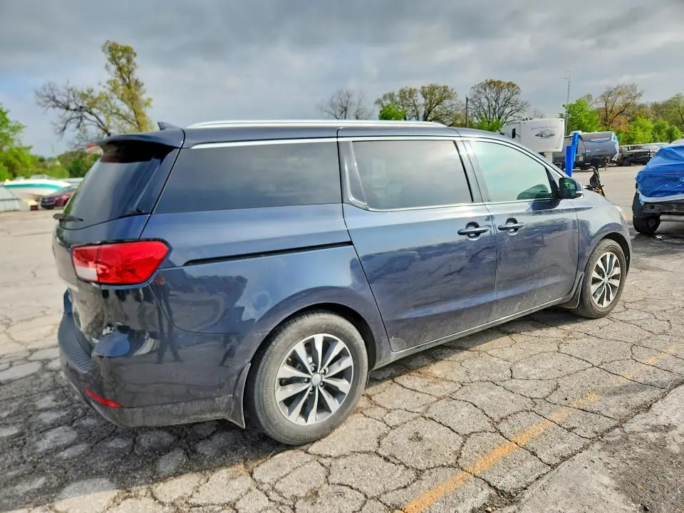 2016 KIA SEDONA SX  