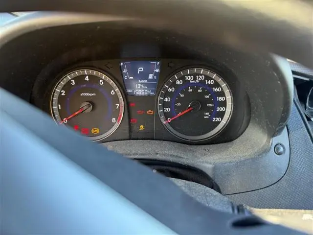 2012 HYUNDAI ACCENT GLS  