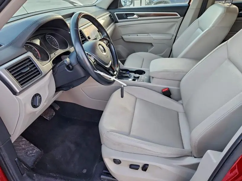 2018 VOLKSWAGEN ATLAS SE  