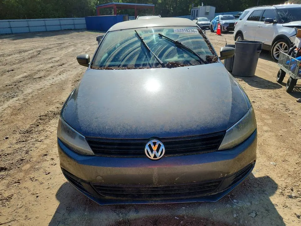 2014 VOLKSWAGEN JETTA BASE  