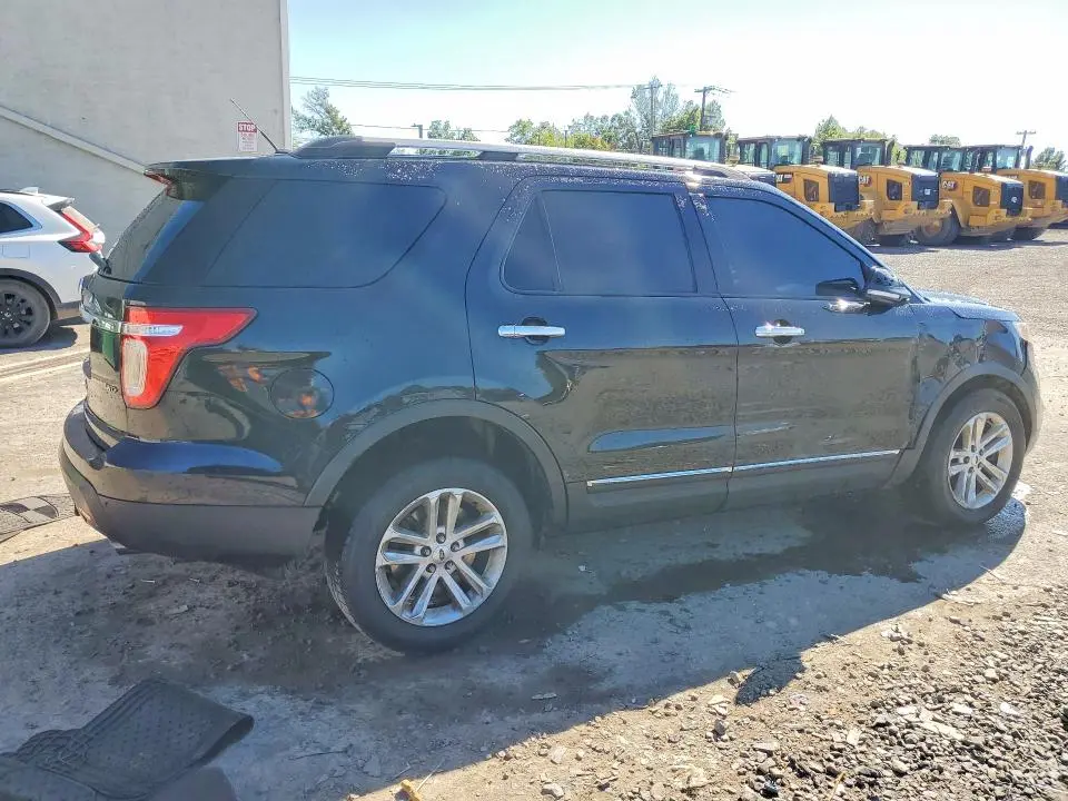 2014 FORD EXPLORER XLT  