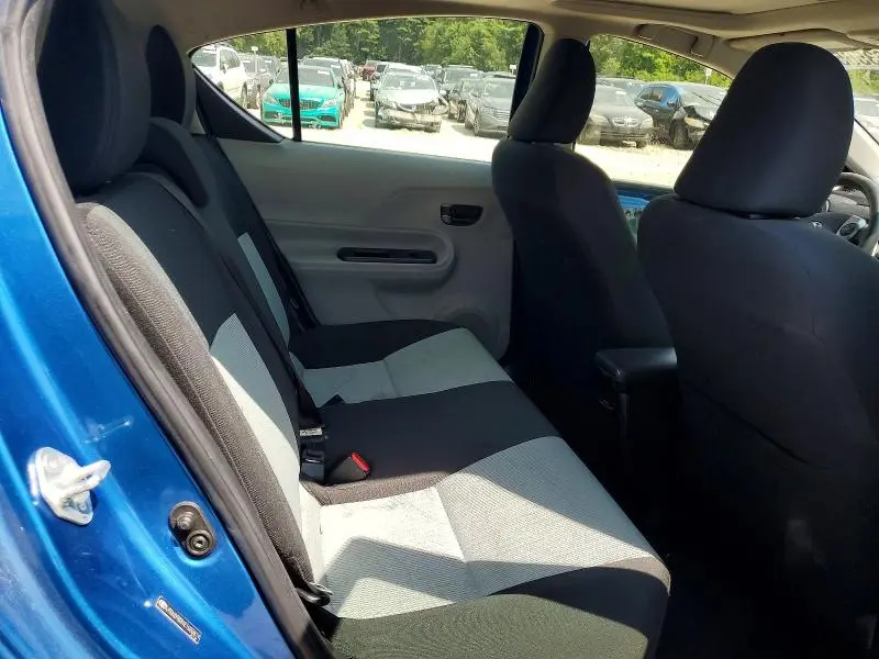 2014 TOYOTA PRIUS C THREE  