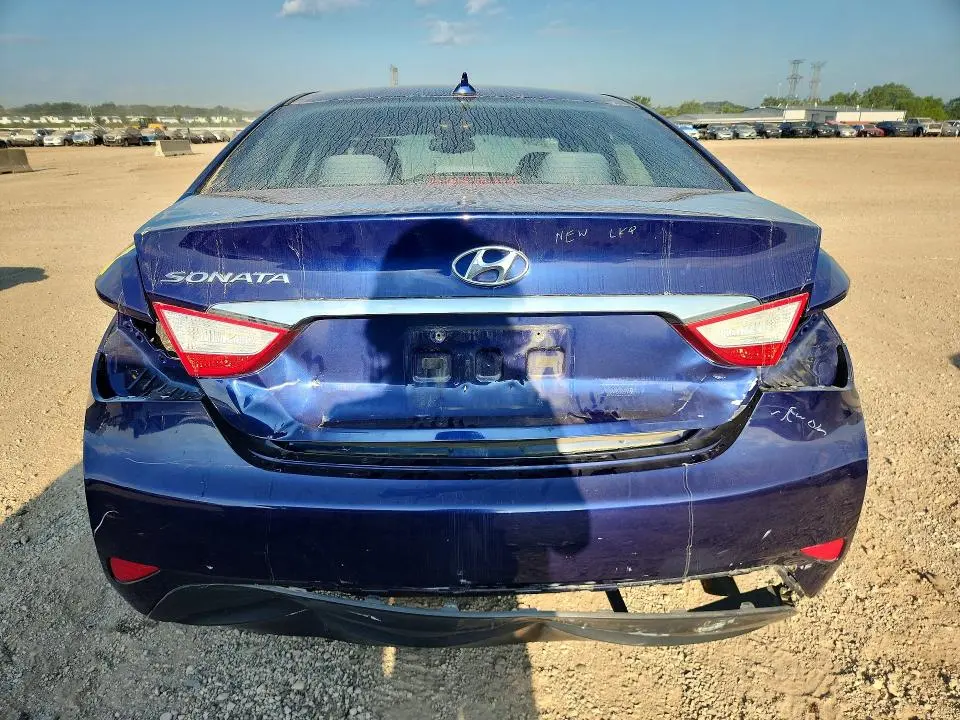 2014 HYUNDAI SONATA GLS  