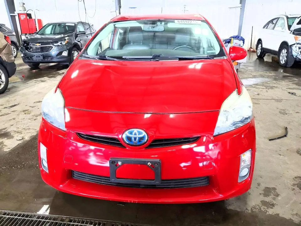 2011 TOYOTA PRIUS FIVE  